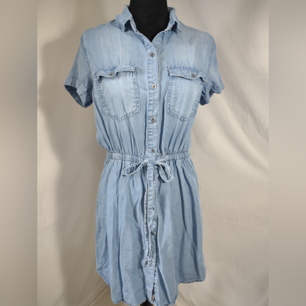 white denim dress sleeveless Sheriden Collared Mini / | MESHKI The adjustable straps offer Princess Polly Strapless Midi formal edit Color:Cotton Candy Violet